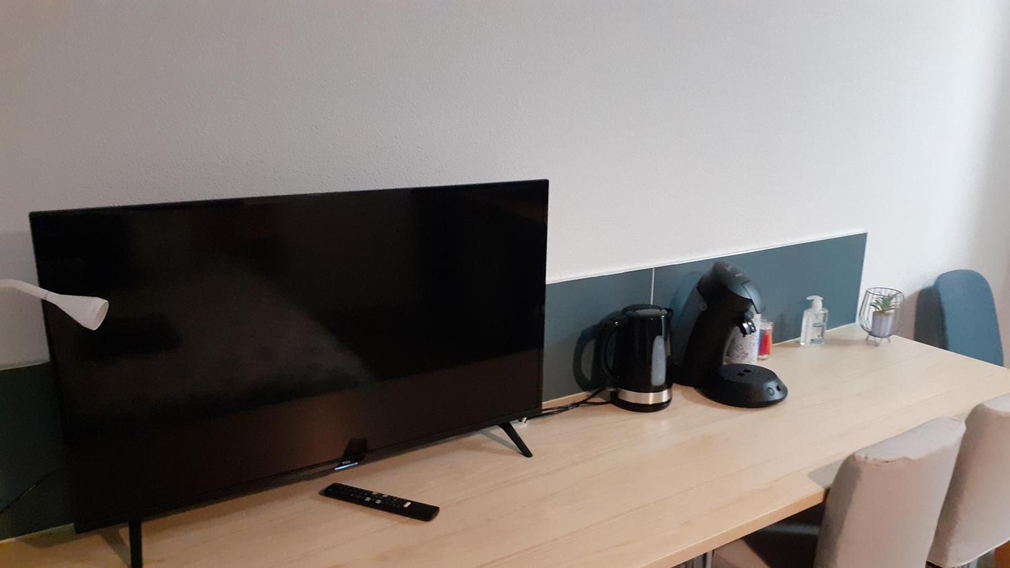 Agreable Studio Tout Equipe A Мюлуз Екстер'єр фото